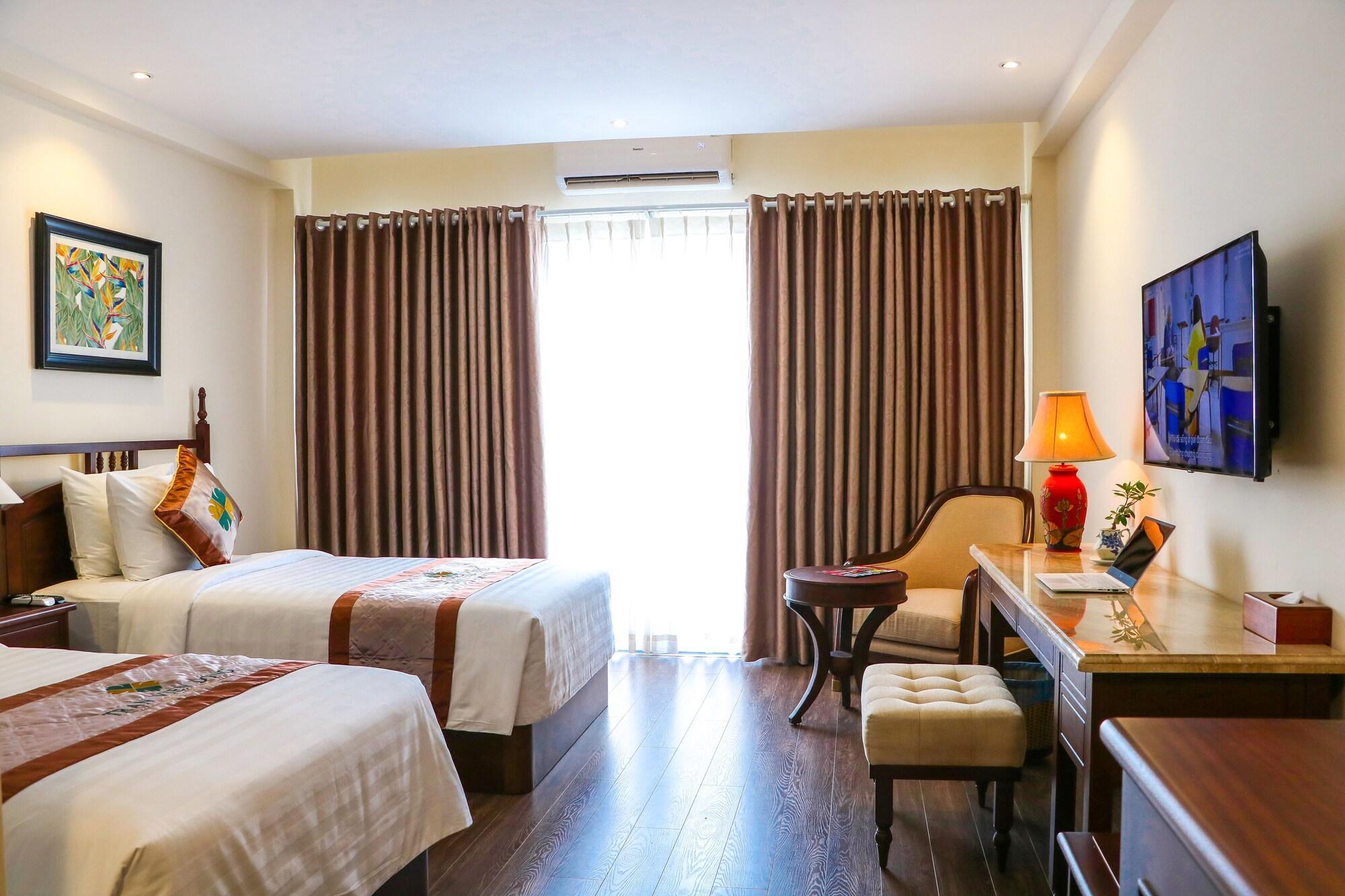 נה טראנג Vien Dong Hotel מראה חיצוני תמונה