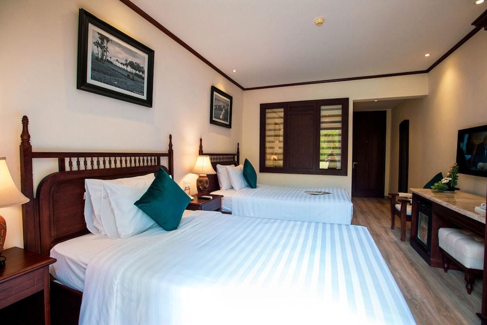 נה טראנג Vien Dong Hotel מראה חיצוני תמונה