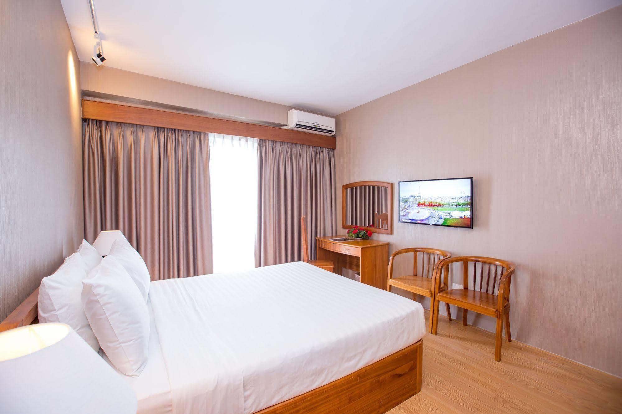 נה טראנג Vien Dong Hotel מראה חיצוני תמונה